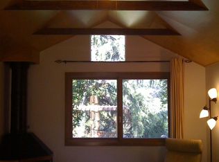 5532 Canyonside Rd, La Crescenta, CA 91214