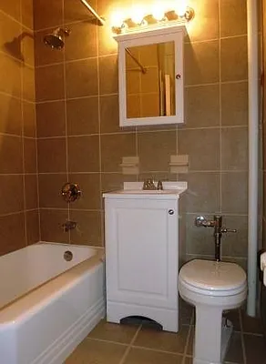 Rented by Siderow Residential Group | media 7