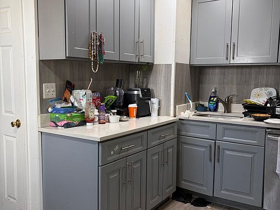 4th image of 25 Palmer Avenue