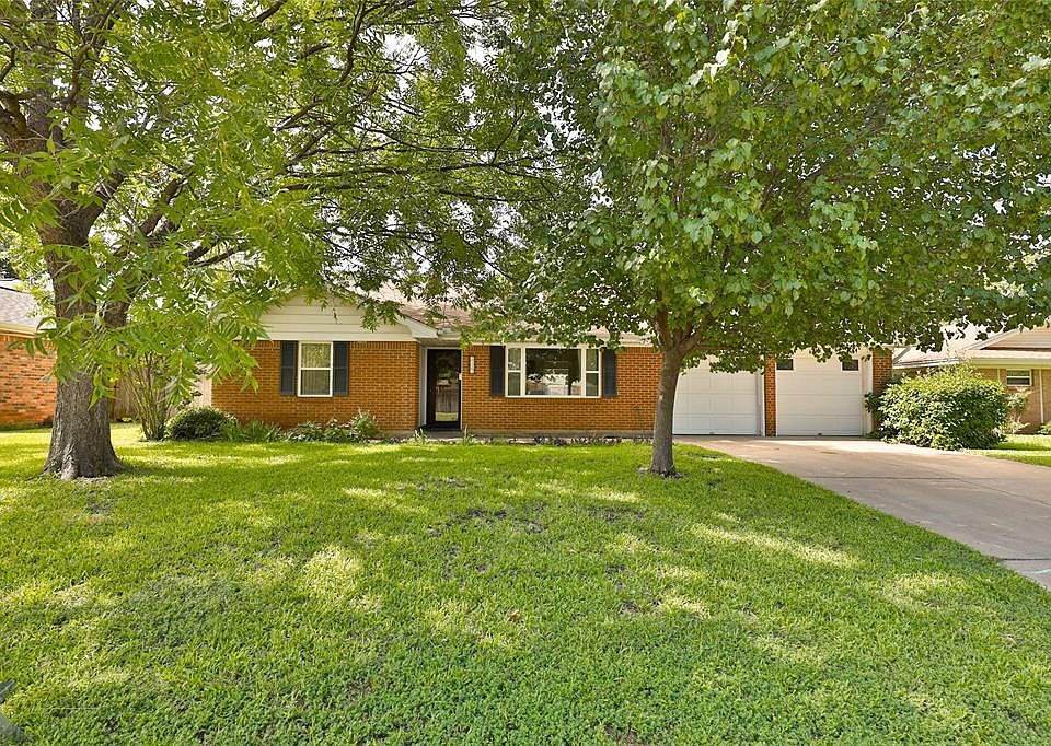 1st image of 3317 Edgemont Dr