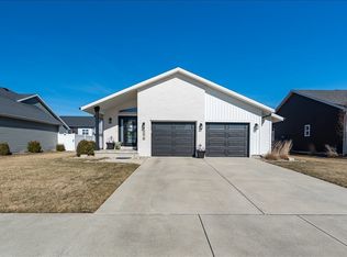 2618 Limestone Ct, Normal, IL 61761