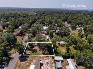 Trout Cir, Freeport, FL 32439