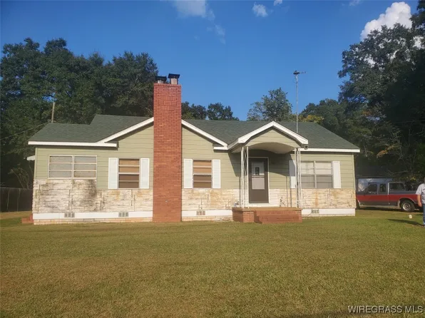 877 Bermuda St, Ozark, AL 36360