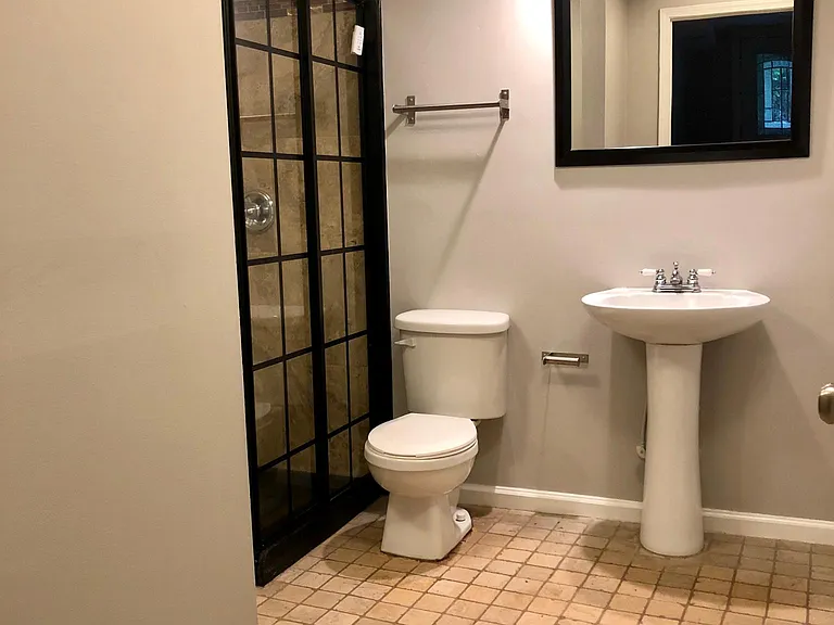 866 Moreland Ave SE #2 — Photo 15