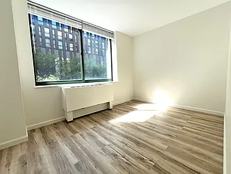 275 Greenwich Street, #2J