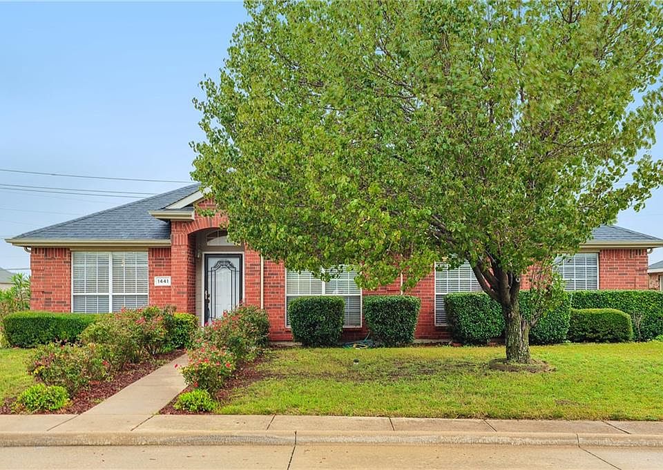 1st image of 1441 Gatlinburg Cir