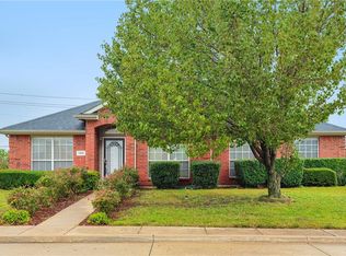 1441 Gatlinburg Cir, Desoto, TX 75115