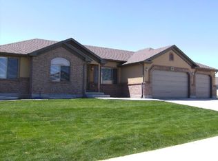5673 W Copper Stone Dr, South Jordan, UT 84009