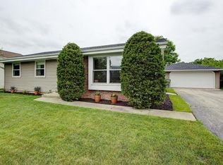 6945 N 90th St, Milwaukee, WI 53224