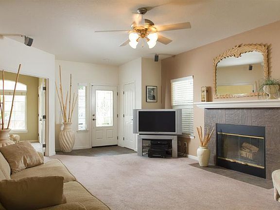 5th image of 840 Graystone Ct