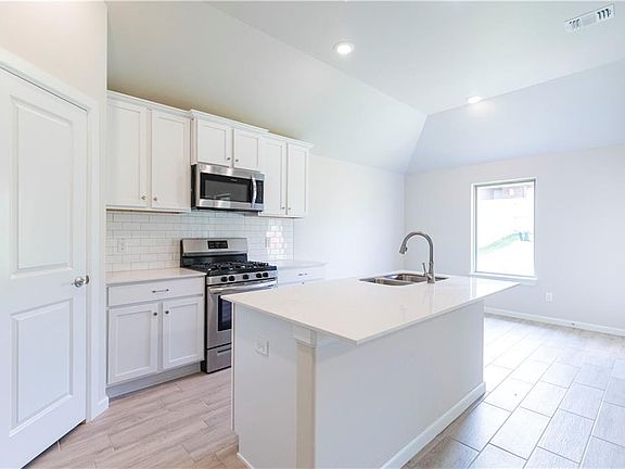5th image of 8328 NW 163rd Ter