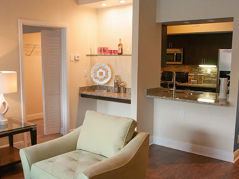 The Upton Apartments — Photo 4