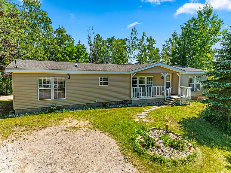 8160 Susan Shores Dr — Photo 5