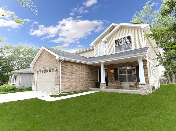 2nd image of 649 W Babcock Ave
