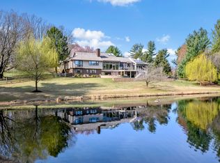 8 Oak Tree Hollow Rd #R, West Chester, PA 19382