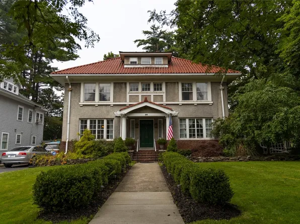 86 Riverside Dr, Binghamton, NY 13905