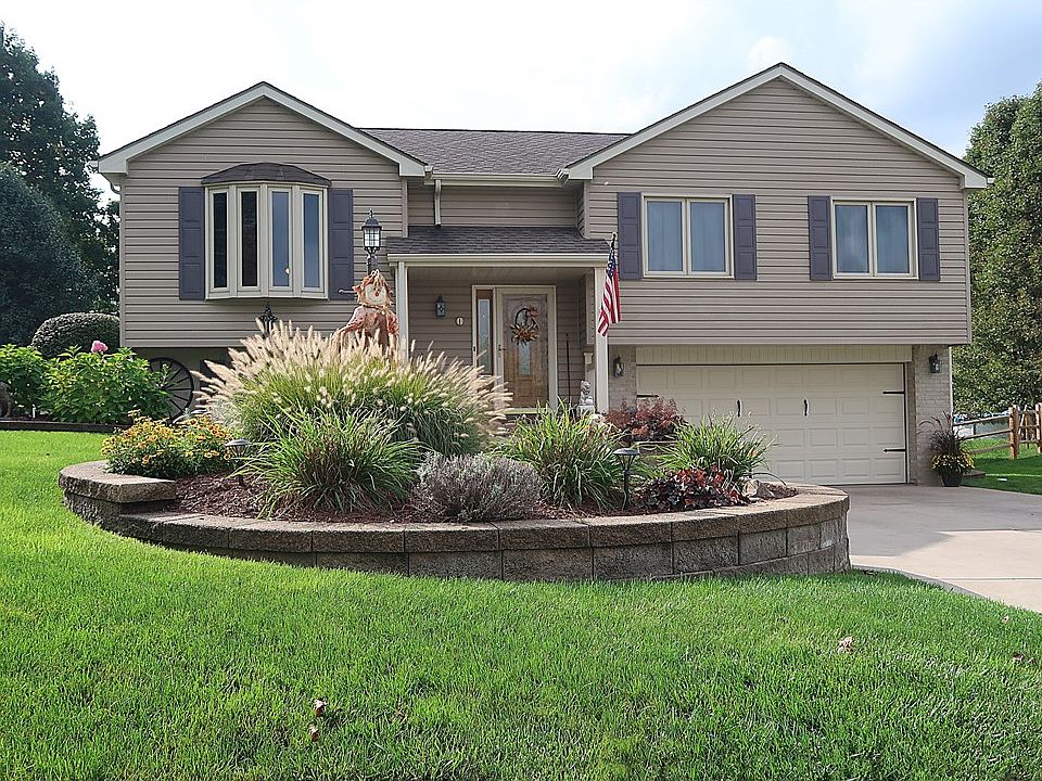 1st image of 1 Spencer Dr