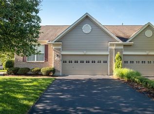 2593 Greenside Dr, Dayton, OH 45431