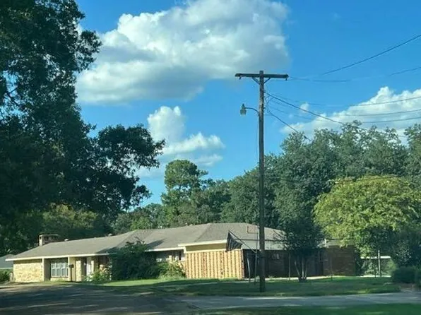 312 Parsons Ave, Bastrop, LA 71220