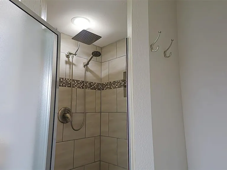1690 Waxwing Ct — Photo 13