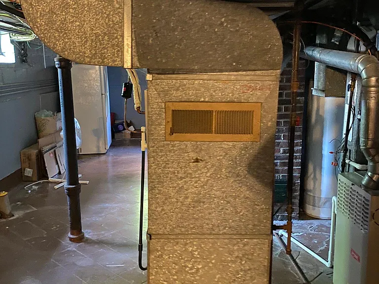 Dedicated Furnace in Basement for Lower Unit