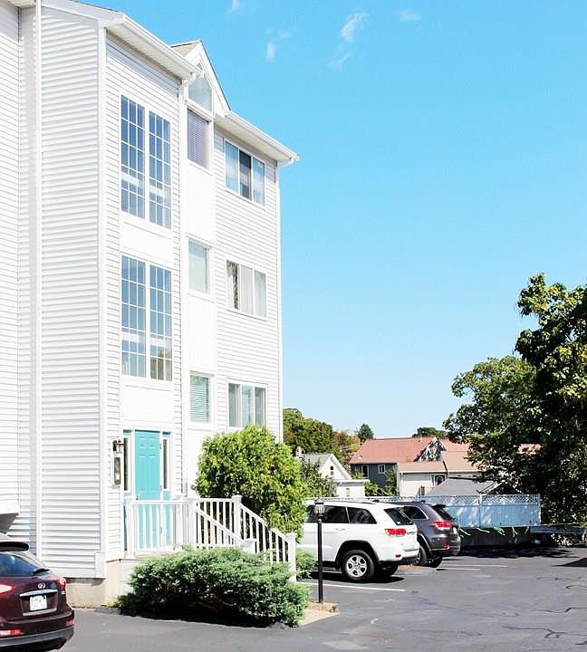 1st image of 140 Quincy Ave Unit 26