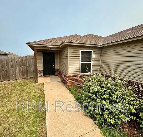 11816 Jude Way — Photo 4