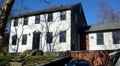 1st image of 36 Sanderson Dr