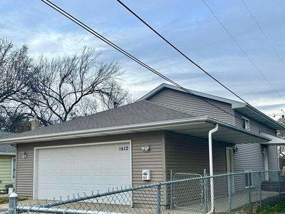 1612 E 5th St, Sioux Falls, SD, 57103