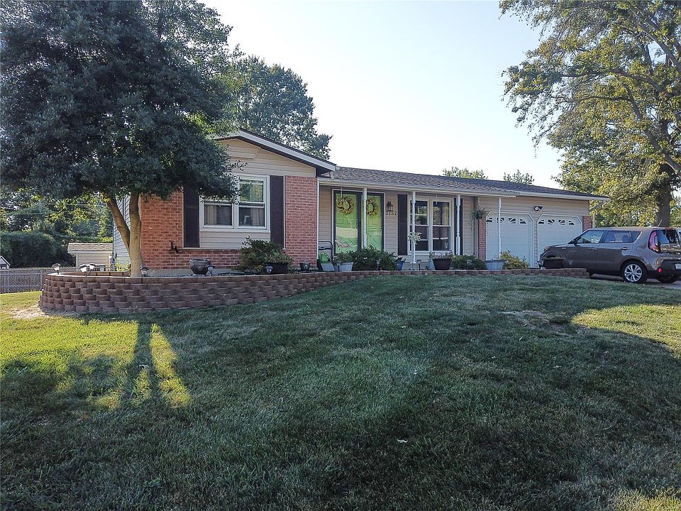1st image of 2152 Encino Dr