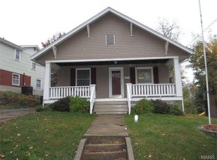 2925 McKinley St, Hannibal, MO 63401