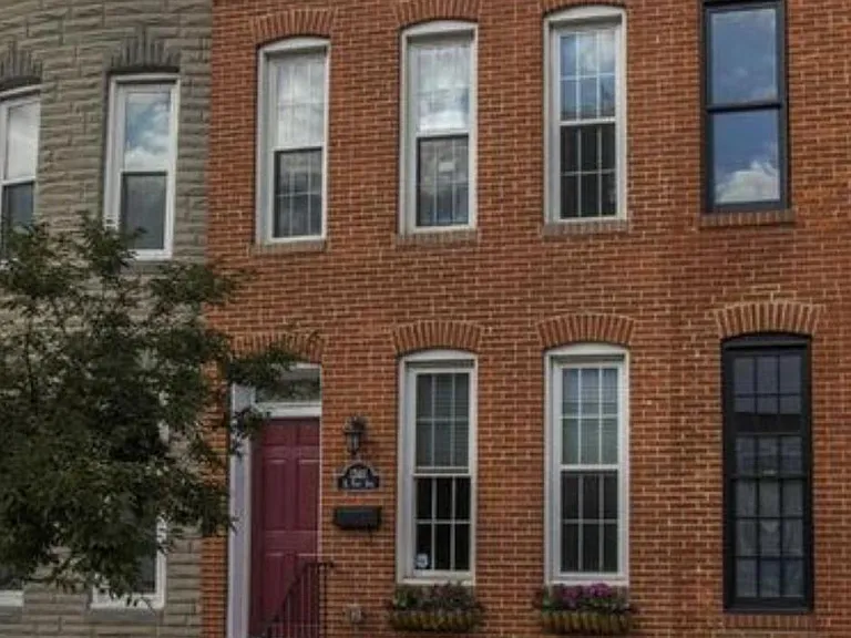 E Fort Ave — Photo 1