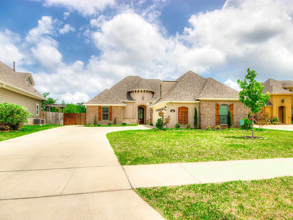 1st image of 214 Danielle Dr