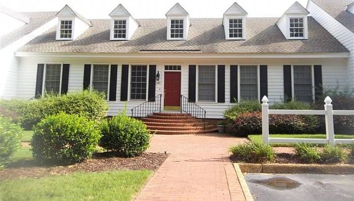 207 Dogleg Dr, Williamsburg, VA 23188 | Zillow