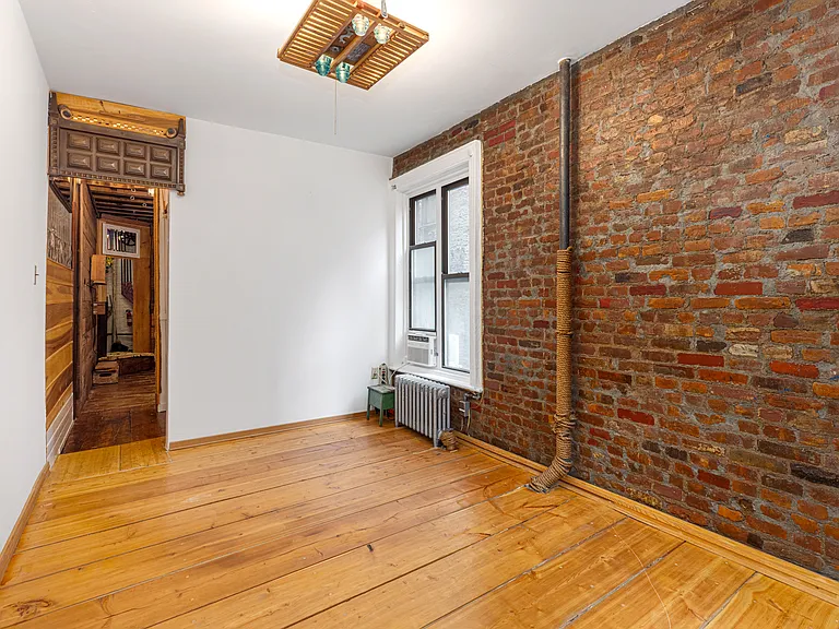 177 Thompson St #7 — Photo 4