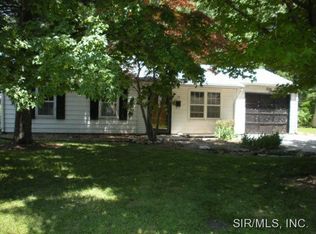 50 Drexel Dr, Cahokia, IL 62206