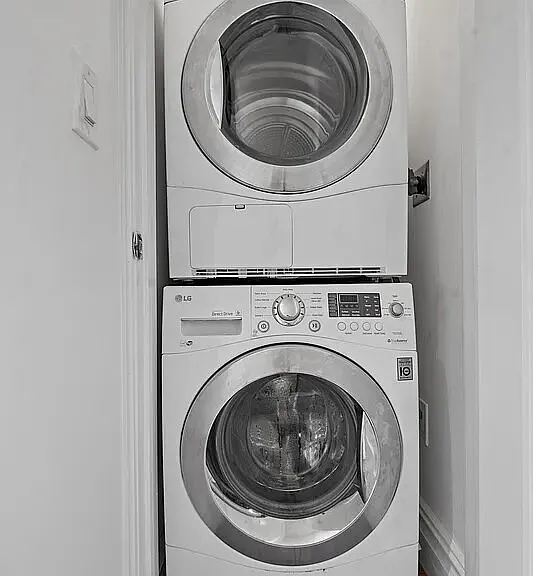 152 Thompson St #5C — Photo 5