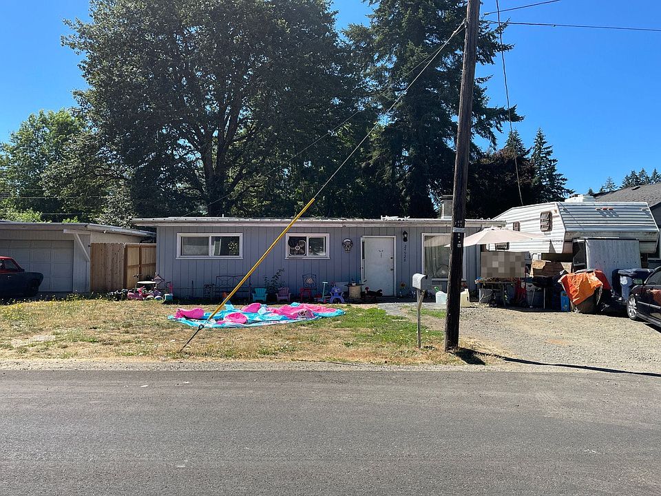 1st image of 24928 McCutcheon Ave
