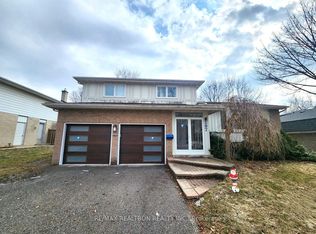 207 Bayview Fairways Dr, Markham, ON L3T2Z1
