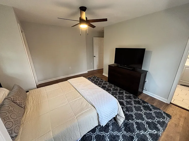 1739 Carter Cir — Photo 7