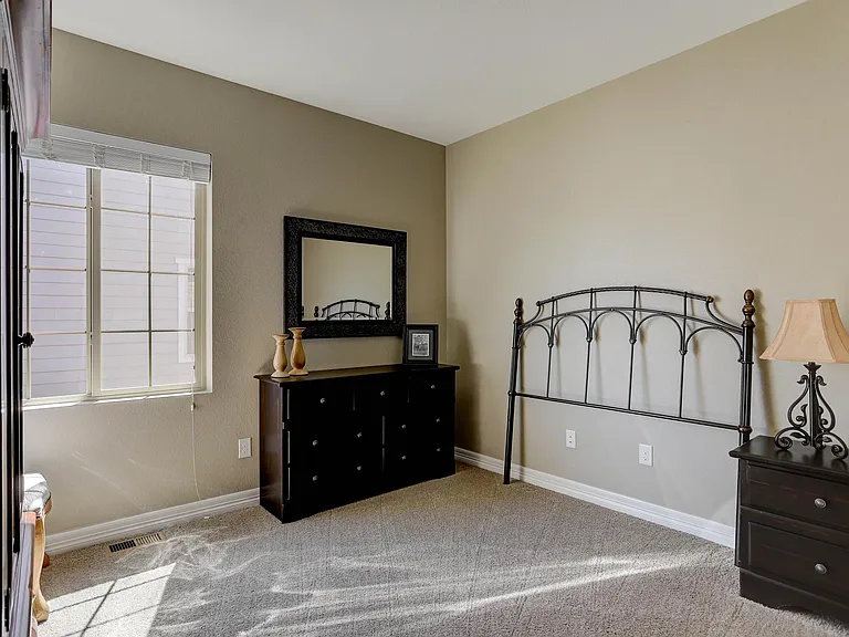 610 Grenville Cir — Photo 13