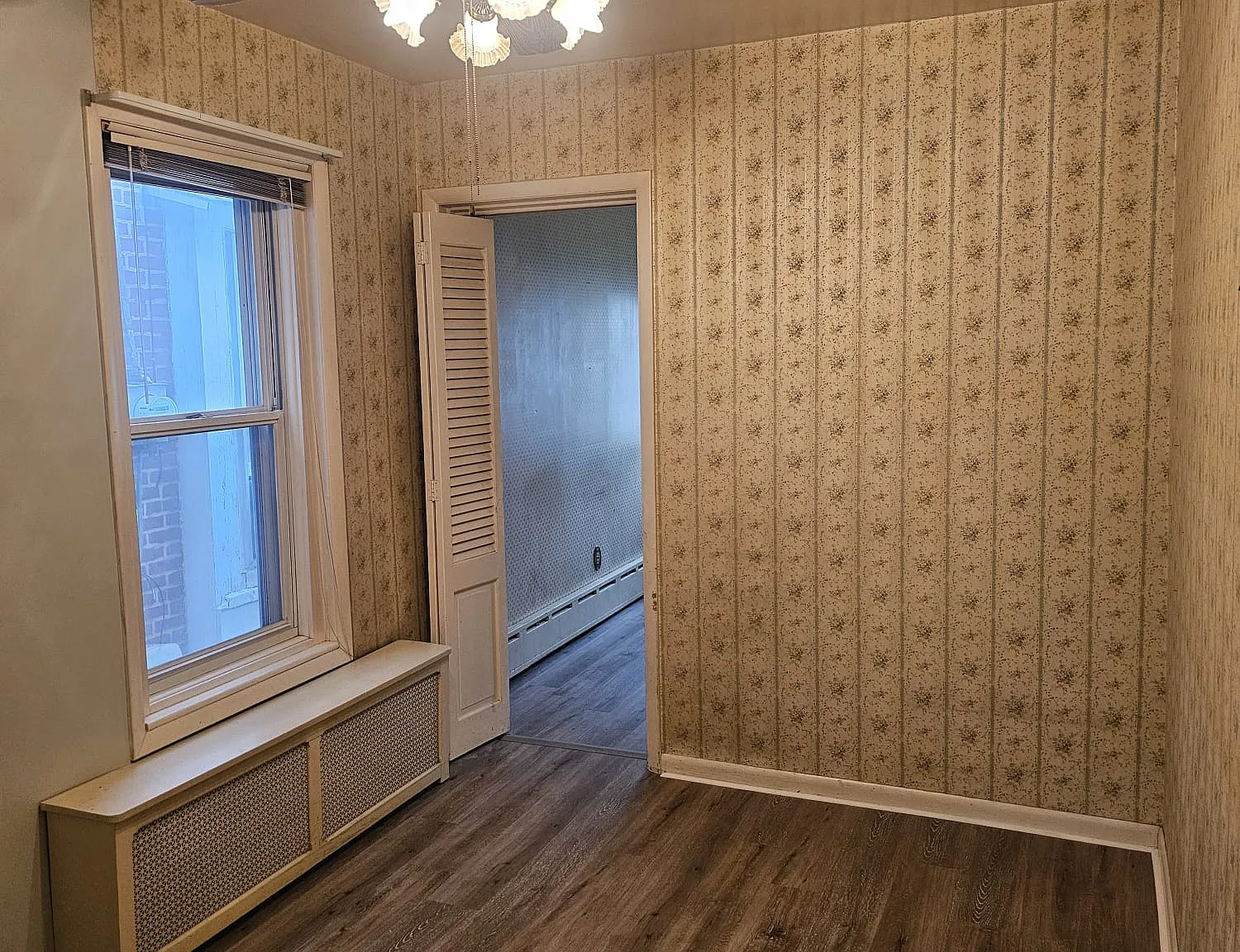428 W Cedar St — Photo 3