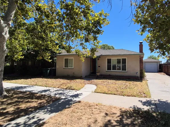 1032 9th St, Los Banos, CA 93635