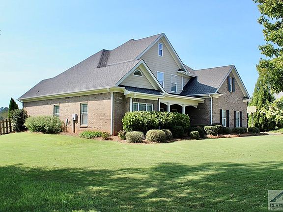 2nd image of 243 Hargrove Pl