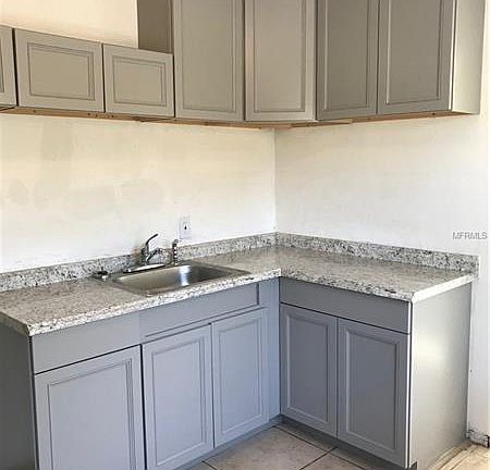 5th image of 2830 Avenue V NW