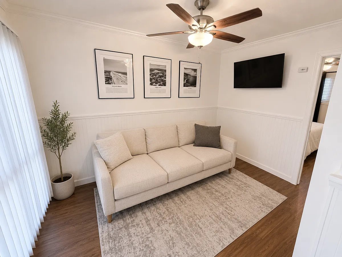 Building Photo - 2673 Magnolia Ave #C