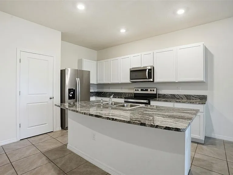 5267 Dragonfly Dr — Photo 15
