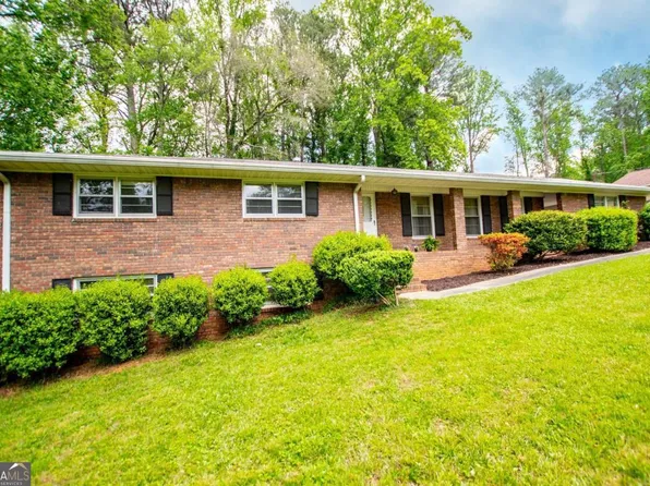 3047 E Anderson Dr, Lithia Springs, GA 30122