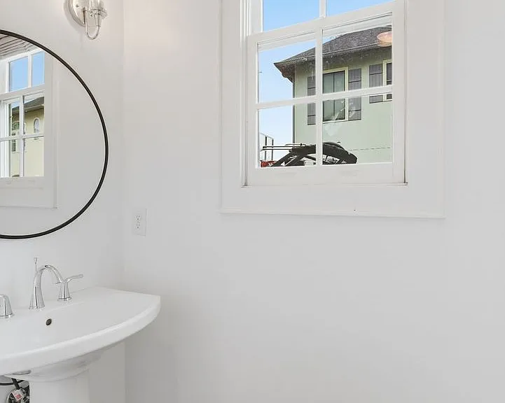 404 Woodmont Hall Pl — Photo 24