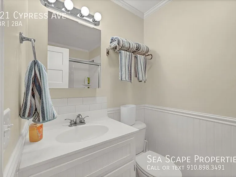 121 Cypress Ave — Photo 23